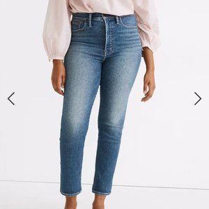 Madewell Tall Perfect Vintage Jeans in The Melgrove Wash